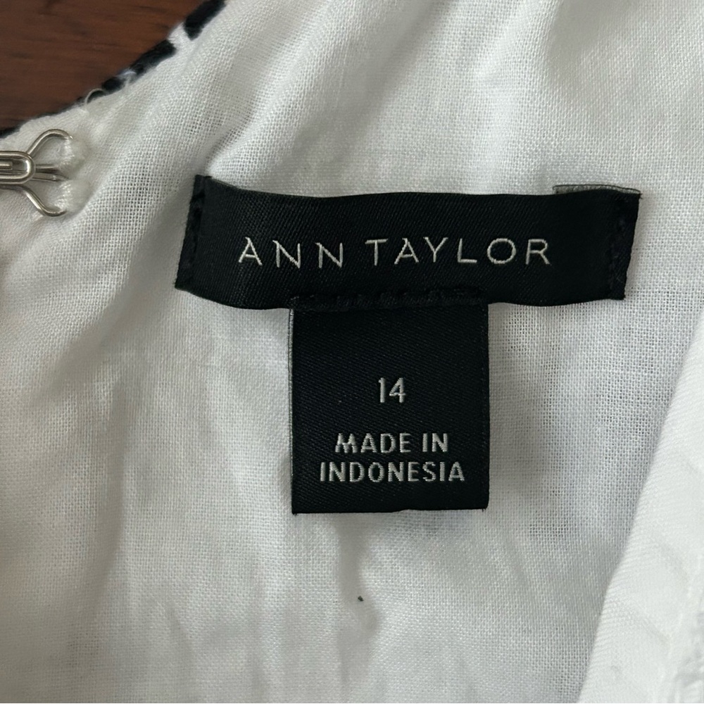 Ann Taylor White Multicolor Floral Double V Cotton Sleeveless Sheath Dress - Picture 7 of 11